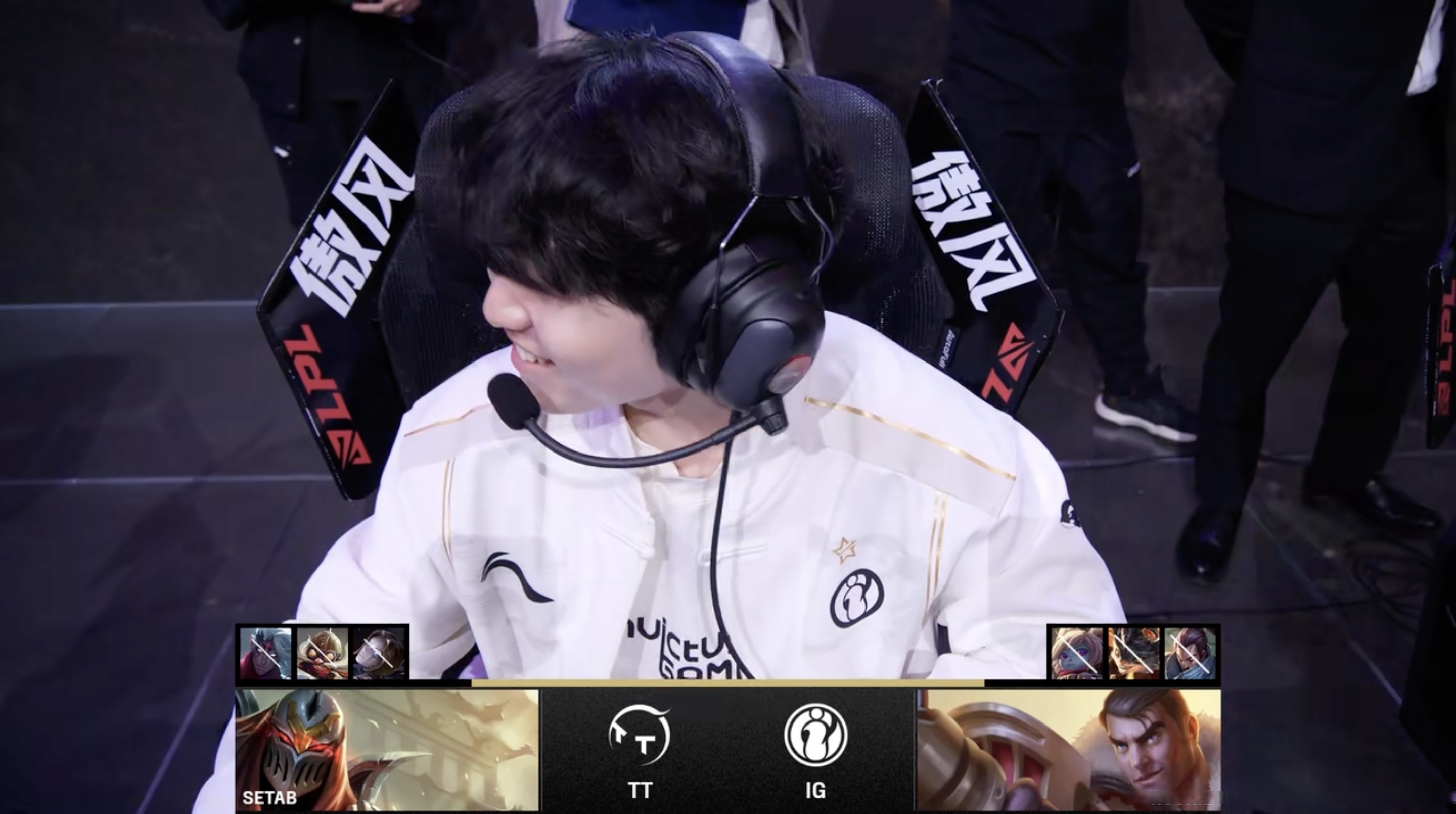 夺冠引爆全场!,Rookie意外战胜DWG比赛高潮迭起的简单介绍 夺冠引爆全场!,Rookie意外战胜DWG比赛高潮迭起的简单介绍