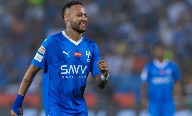 ayx-Ning重返赛场，反败为胜首场状态出色，勇士观众沸腾！热度持续攀升