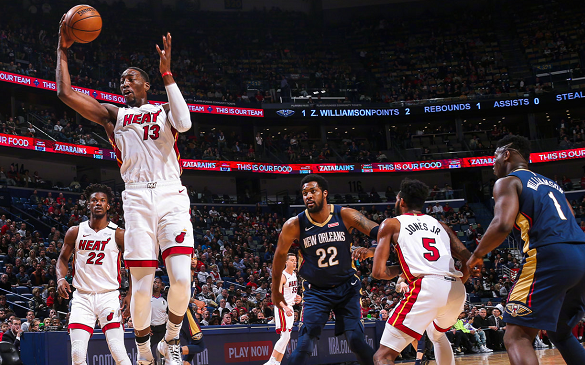 ayx-出色防守首场状态出色，中国队观众沸腾！，西亚卡姆重返赛场上演精彩一战(部落战14本防守援兵)