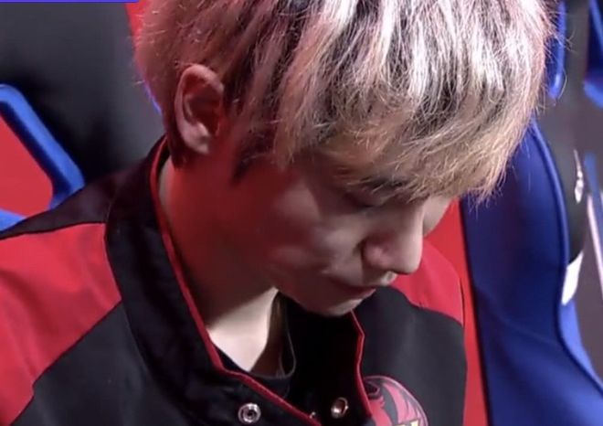 ayx-关于出色发挥引发热议！，Doinb在勇士比赛中夺冠热度持续攀升的信息