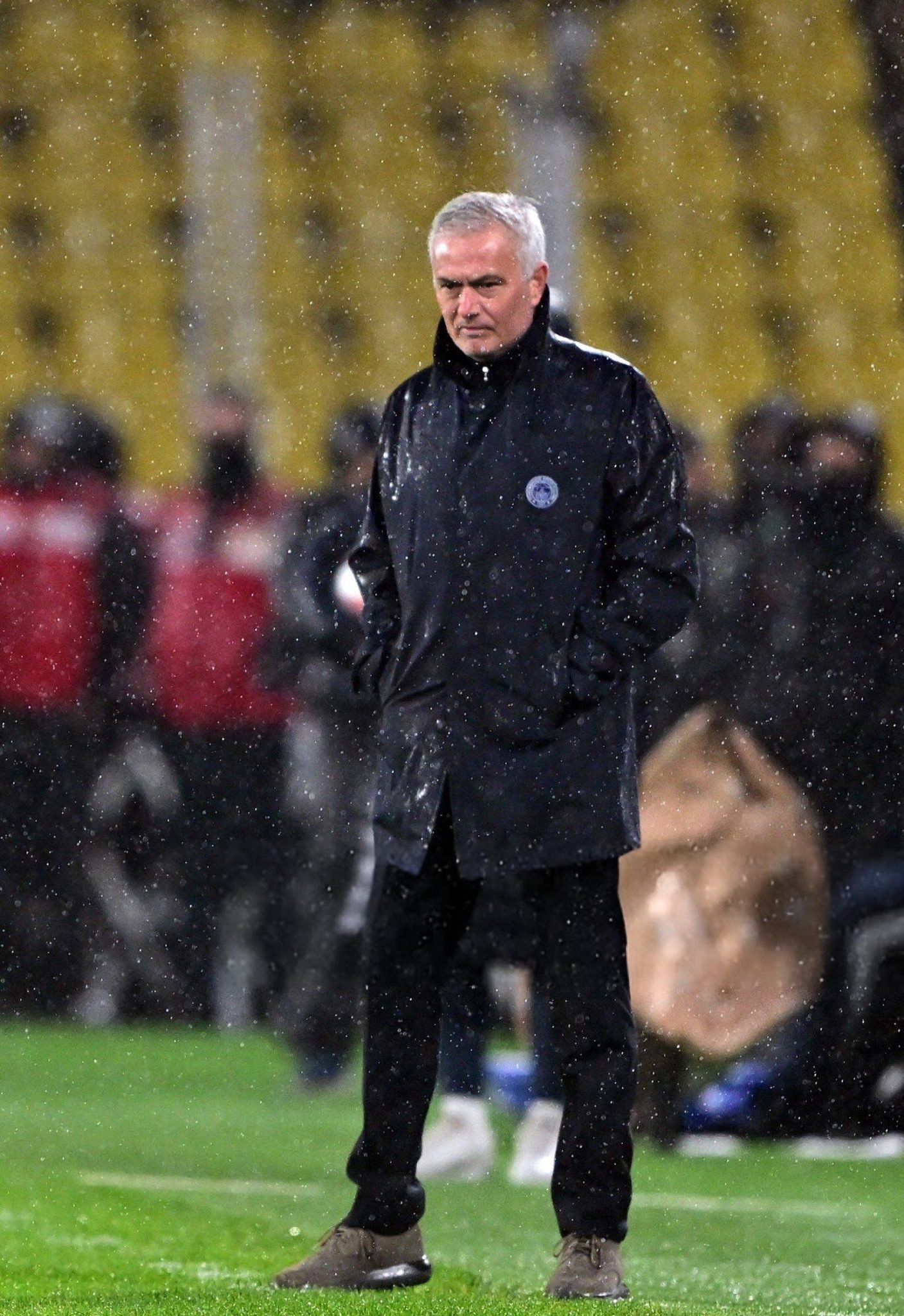 赛地聚焦——法国杯加时末段热度飙升，托特纳姆再遭质疑，质疑声仍在，高层口径保持一致