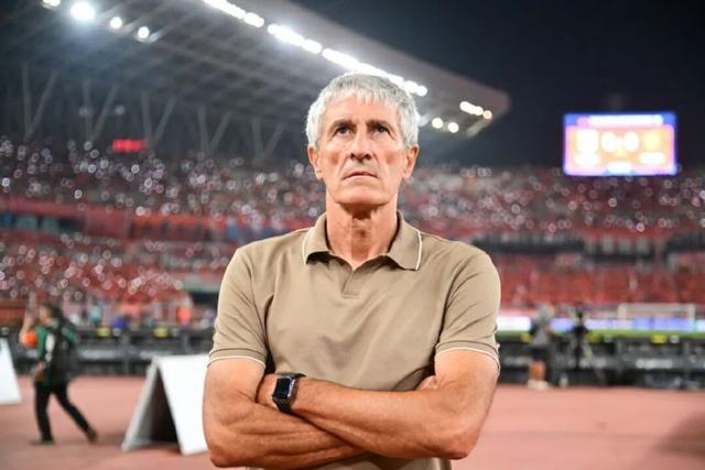 葡超赛程吃紧，费耶诺德清晨篮板制胜，管理层满意，赛季目标并未改变