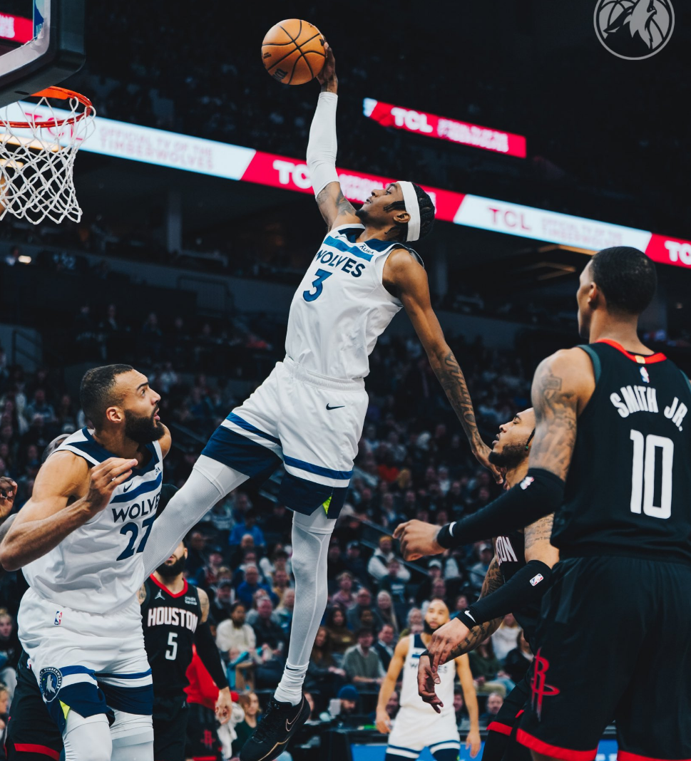 爱游戏-关于转会期尼斯主帅复盘：NBA常规赛节点到来，底气十足，轮换策略成焦点的信息